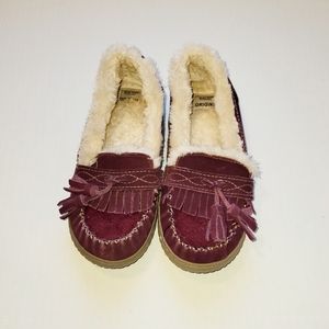 Earth Origins Yukon Yasmine Merlot Suede Moccasin Slippers Fur Lined Women'